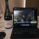 喝酒红酒葡萄酒追剧(昨天太衰 需要开个镇魂酒)-喵神素材库