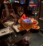 酒吧酒馆喝酒朋友聚会闺蜜聚会(求爱者郁郁寡欢,求财者风生水起！)-喵神素材库