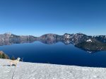 旅游景点公园摄影拍照风景宠物狗(疫情在家呆不住就去人少的地方吧！Oregon的火山湖公园是个好选择带狗子去看风景)-喵神素材库