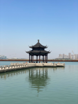 郊游旅游风景摄影(女生的魅力是3分靠颜值，7分靠内核。外在条件决定双方能否开局，内核决定双方能否入局。漂亮的皮囊只能撑一时，稳定的内核才能让对方臣服。价值不够内核来凑，所以你会看到那些不是那么漂亮的女生找到优质的男人被宠爱，而漂亮美女被渣的案例 )-喵神素材库