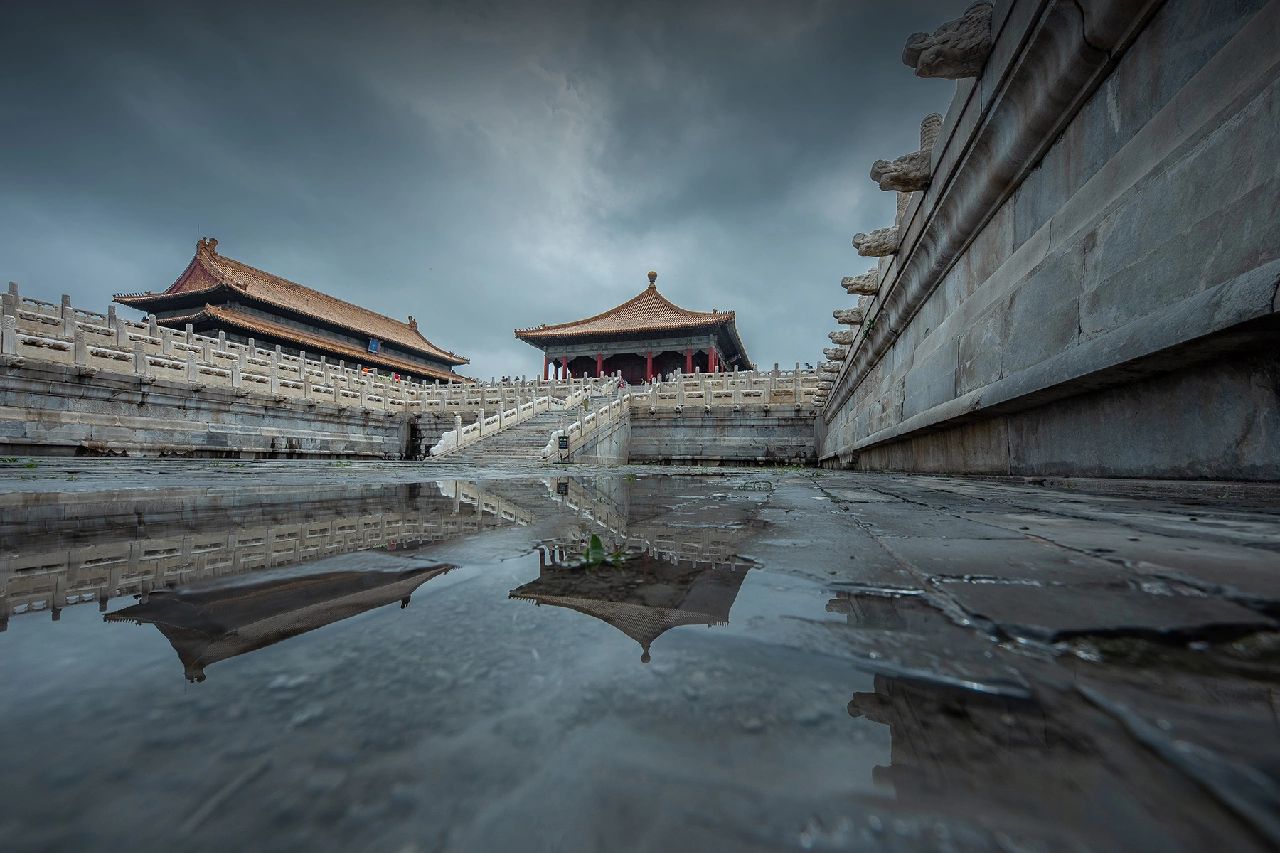 3旅游参观景点摄影拍照下雨北京故宫博物馆(值得一去的博物馆 )-喵神素材库