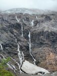 3爬山徒步旅游摄影拍照风景云南香格里拉冰湖(最好不要一个人单独行走，一路上会遇到什么意外谁也不知道)-喵神素材库