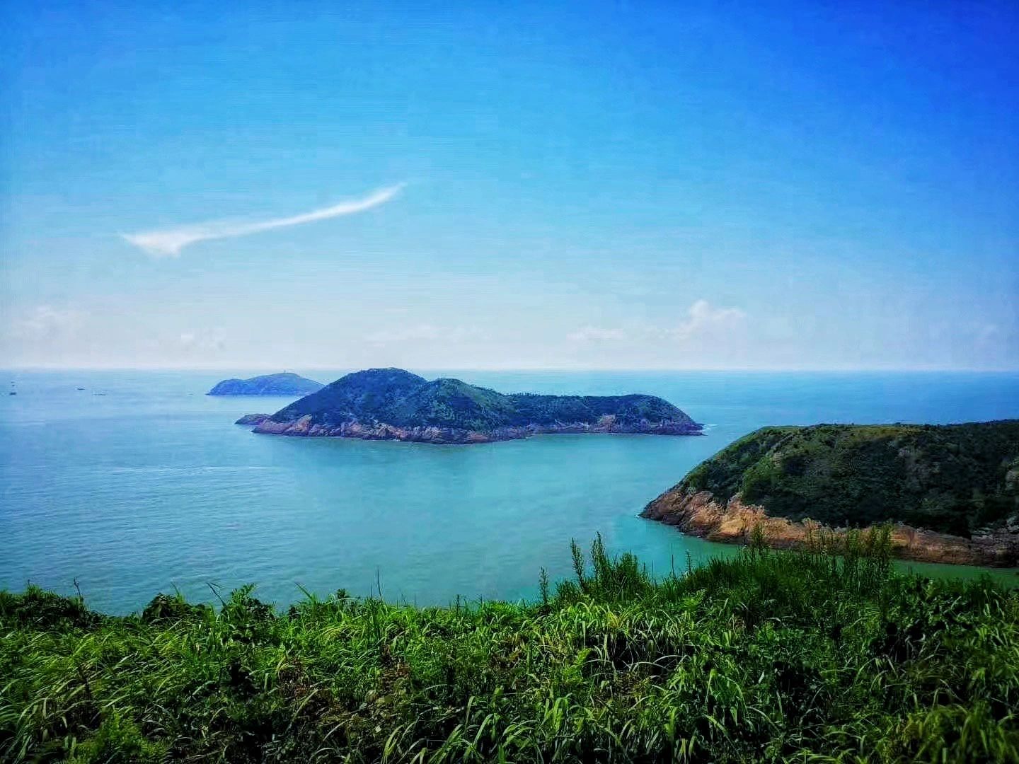 高铁，奶茶，旅游，出差(高铁上的奶茶你喝过吗一股香飘飘奶茶的味道我怀疑就是用一块钱的香飘飘奶茶包冲泡的 )-喵神素材库