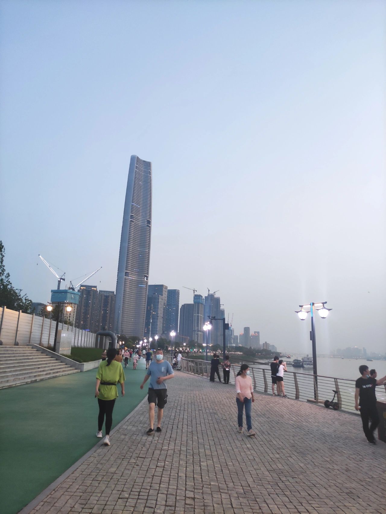 旅游美景花夜景(江边夜景。 )-喵神素材库