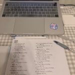 工作，电脑，加班(来不及吃午饭，煎个饼边上课边啃\\t自己榨了一杯牛奶猕猴桃奶昔)-喵神素材库