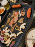 美食拍照分享打卡烤肉(被说我是封城后的“大户人家” 今天好多人都买不到菜，我却吃上了烤肉 )-喵神素材库