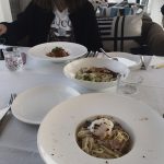 西餐迪奥口红红酒电影(温州 温州美食 推一下环境好到爆炸的温州西餐～不仅环境一级棒味道也超赞.推爆第一家Aria❣️和小姐妹喝茶少不了陶享！如果喜欢亮堂堂想要拍照的还是推荐LE CASA 和憩生活Chillax西班牙餐厅 这家也很适合约会直接靠江，图找不到了！而且菜品超赞！ )-喵神素材库