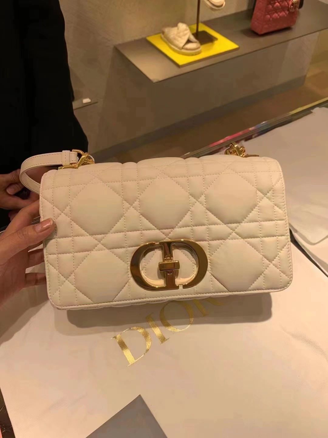 3奢侈品购物女包迪奥女包(小清新的文艺风格，低调大方。)-喵神素材库