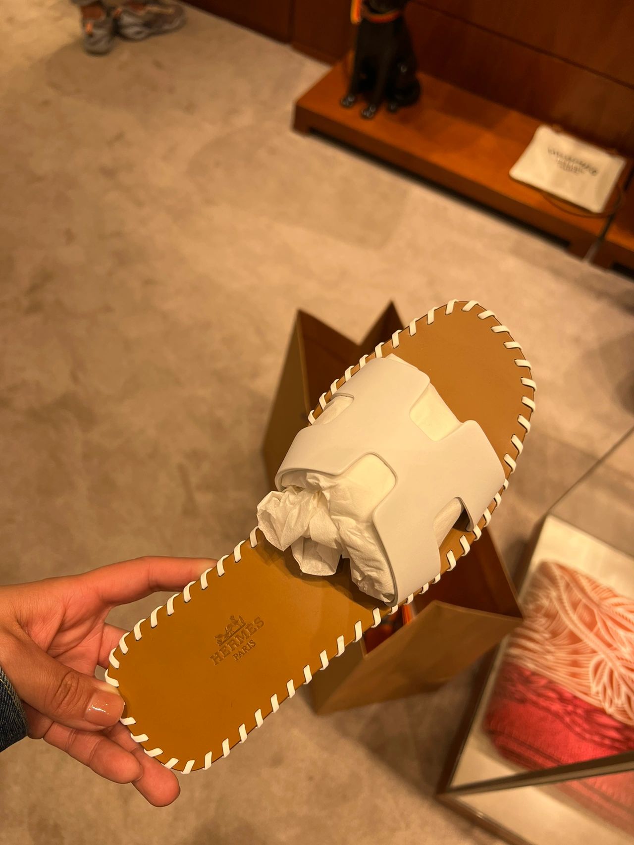 3奢侈品购物爱马仕拖鞋(刚好晚上到一波鞋，赶紧的约起来！)-喵神素材库