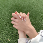 逛街饮品秀恩爱鲜花(你只需努力过好你认为对的生活,但尽量不要跟别人强调什么生活是对的。)-喵神素材库