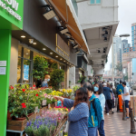 3逛街商铺人流行人街拍香港太子花墟市场贵族蛋糕(它家蛋糕和曲奇很出名还好吃)-喵神素材库