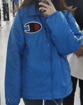 3逛街购物champion棉服(买到了一件外套！虽然现在不能穿，但不妨碍我心动)-喵神素材库