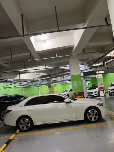 豪车外观车车库奔驰(技术还是一如既往的菜)-喵神素材库