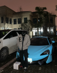 豪车保时捷新款车身(还是会控制不住的想你 )-喵神素材库