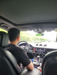 豪车车内(不管活成什么样，都不要把责任推给别人。一切苦乐都是自己造成的，任何一次选择都有它对应的筹码，任何一种生活态度都有它对应的结果。成年人的世界，只筛选，不教育！ )-喵神素材库