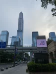 西装拍照分享穿搭坐车分享心得( 说说你们留在大城市是为了什么呢？前途还是环境？或者其他呢？)-喵神素材库