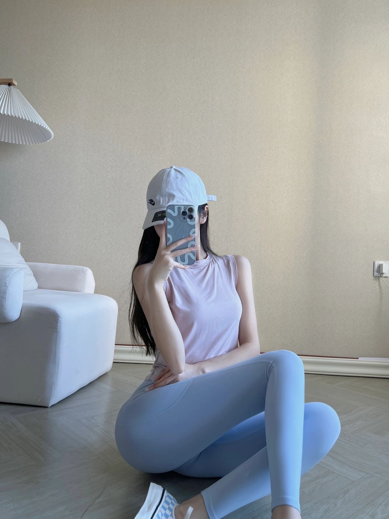 健身运动锻炼瑜伽身材(刘畊宏女孩的今日穿搭)-喵神素材库