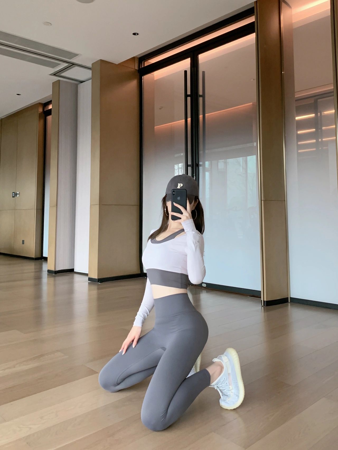 美女健身穿搭自拍(我的瑜伽服)-喵神素材库