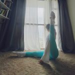 美女健身瑜伽锻炼身材穿搭(瑜伽服穿搭)-喵神素材库