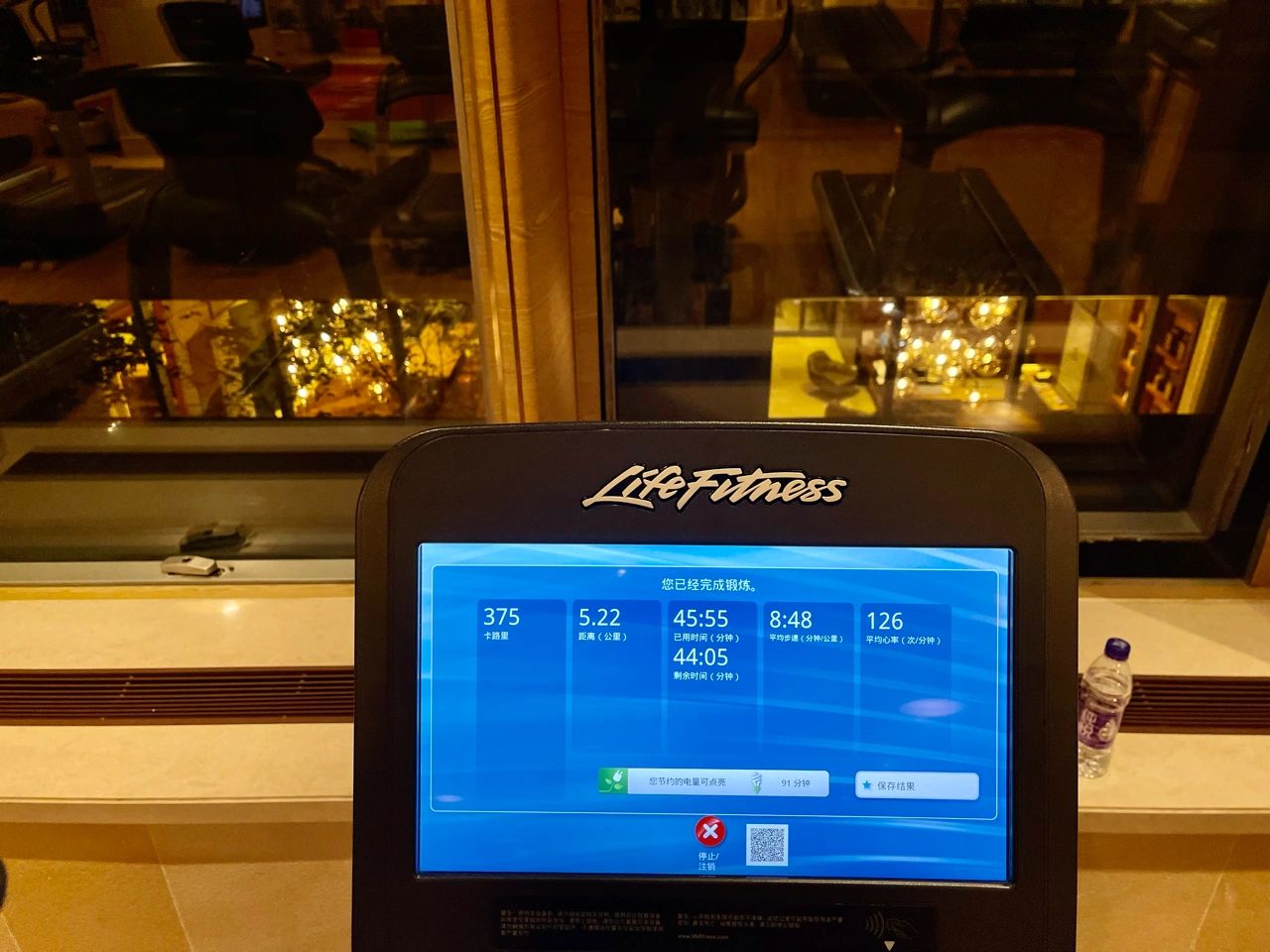 健身运动锻炼(先回家再去gym就发现特别像周末！)-喵神素材库