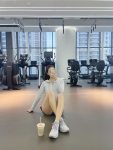 美女健身身材自拍(运动健身的穿搭最重要的是穿着舒适 )-喵神素材库