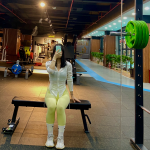 健身自拍身材健身房美女学习(今天没有偷懒)-喵神素材库