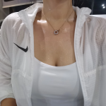 项链饰品运动健身暴汗(咱就是说也不能干干净净离开健身房啊不出点汗走都对不起自己)-喵神素材库