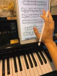 弹钢琴琴谱笔戒指萌宠猫(练琴平均每天练琴几个小时啊 感觉练多久都不算够… )-喵神素材库