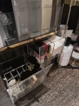 2diorDior迪奥护肤品化妆品口红水乳香奈儿(乱糟糟的实在看不下去了先收拾了一部分常用的Dior都放在架子上了)-喵神素材库