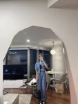 包包奢侈品好看高端对镜拍照(连着背了三天以表达我对它的喜爱这个包真的太实用了 容量超级大里面还有一个小包可以放化妆品or钱包最时髦的“购物袋”非它莫属 )-喵神素材库