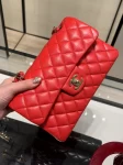 香奈儿包包奢侈品(今日香奈儿留货，可以说每个都好看吧！亲们帮我挑选一下[害羞R][害羞R][害羞R] )-喵神素材库