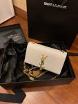 8包包奢侈品包圣罗兰YSL(别人送的是惊喜，自己买的是能力，愿每个女孩有惊喜也有能力 。)-喵神素材库