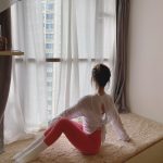 8自拍衣服瑜伽自拍锻炼健身美女(瑜伽可以快速减肥吗？)-喵神素材库