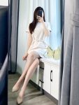 美女衣服连衣裙气质穿搭自拍(一如既往，万事胜意。)-喵神素材库