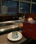 3奢饰品卡地亚珠宝首饰收到礼物送礼物(很多男人没车没房，长得不帅，甚至还有恶习但是，只要他深谙人性，会点PUA仍然会有大把大把女生为他前赴后继)-喵神素材库