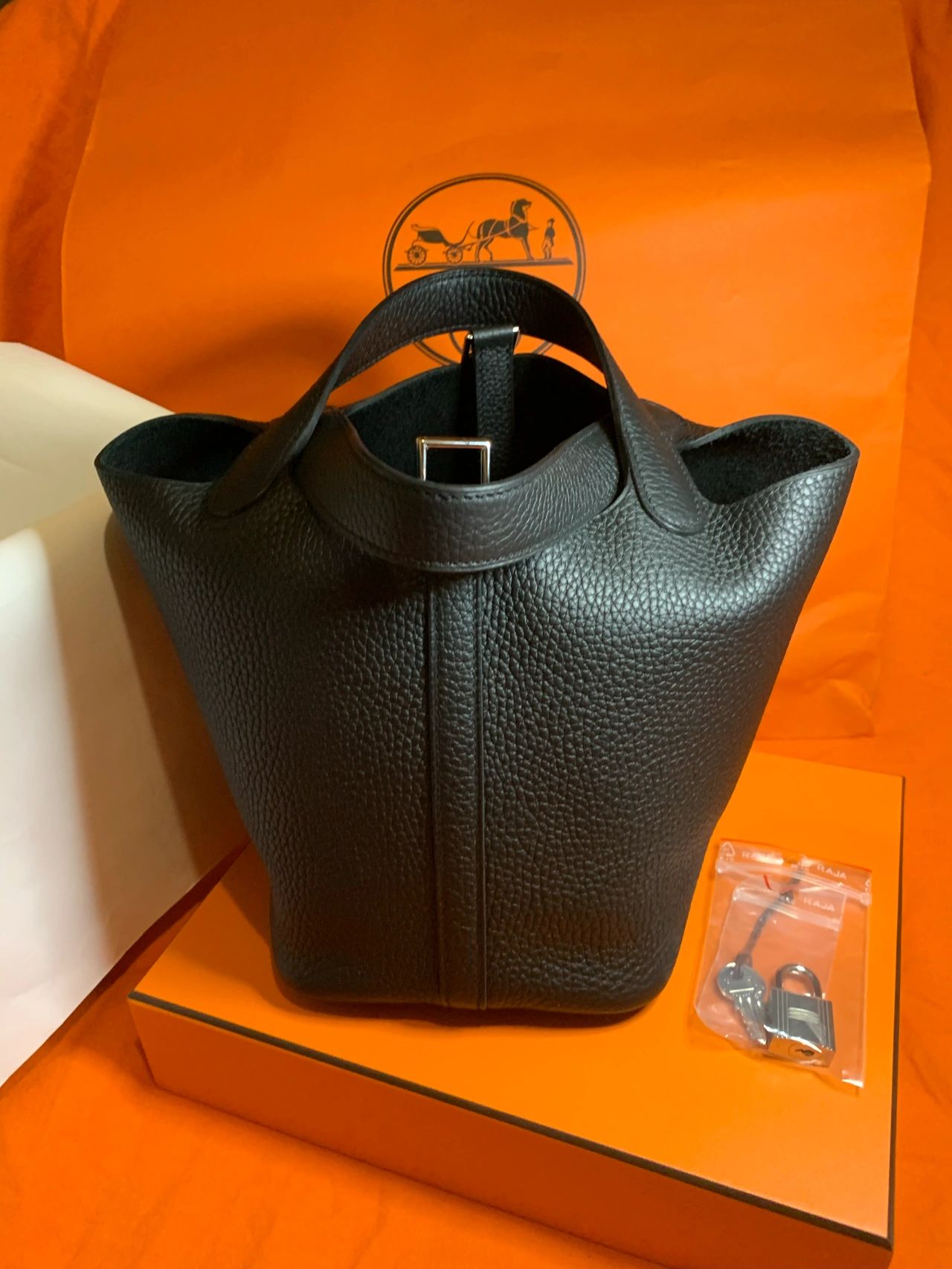 4爱马仕菜篮子奢饰品开箱礼物( 最百搭的黑色 )-喵神素材库
