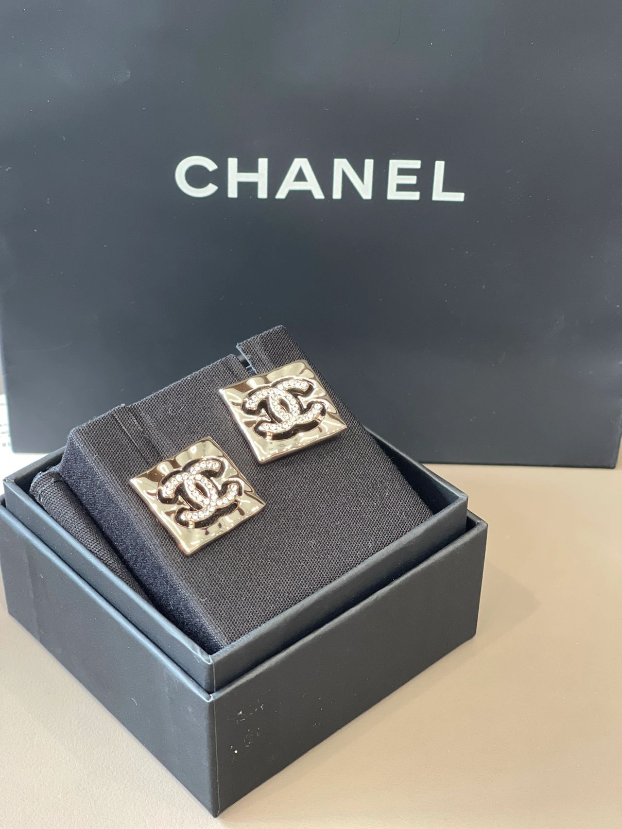 4chanel耳钉奢饰品礼物母亲节(简简单单大大方方时尚百搭很喜欢诶！)-喵神素材库