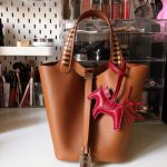 3奢侈品购物爱马仕女包手镯钱包收到礼物(都很实用 没一件废物)-喵神素材库