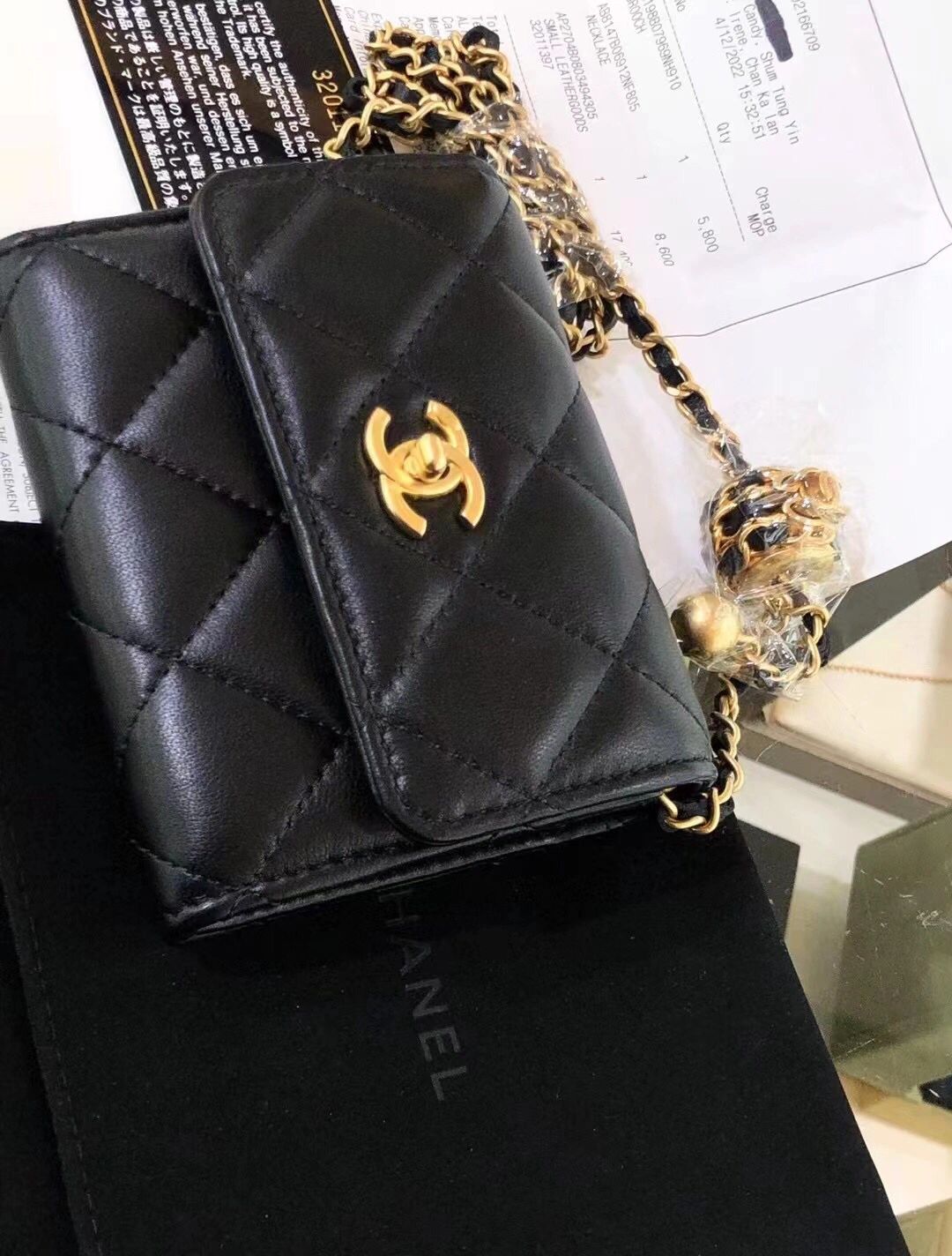 3奢饰品女包香奈儿女包收到礼物开箱(核桃金球 黑金 链条小挎包 )-喵神素材库