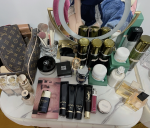 2梳妆台化妆桌护肤品化妆品香奈儿纪梵希(回购八百回，水只用精粹水 全能乳就是个渣女，和任何水都能耍，和任何精华都能谈恋爱的渣渣 )-喵神素材库