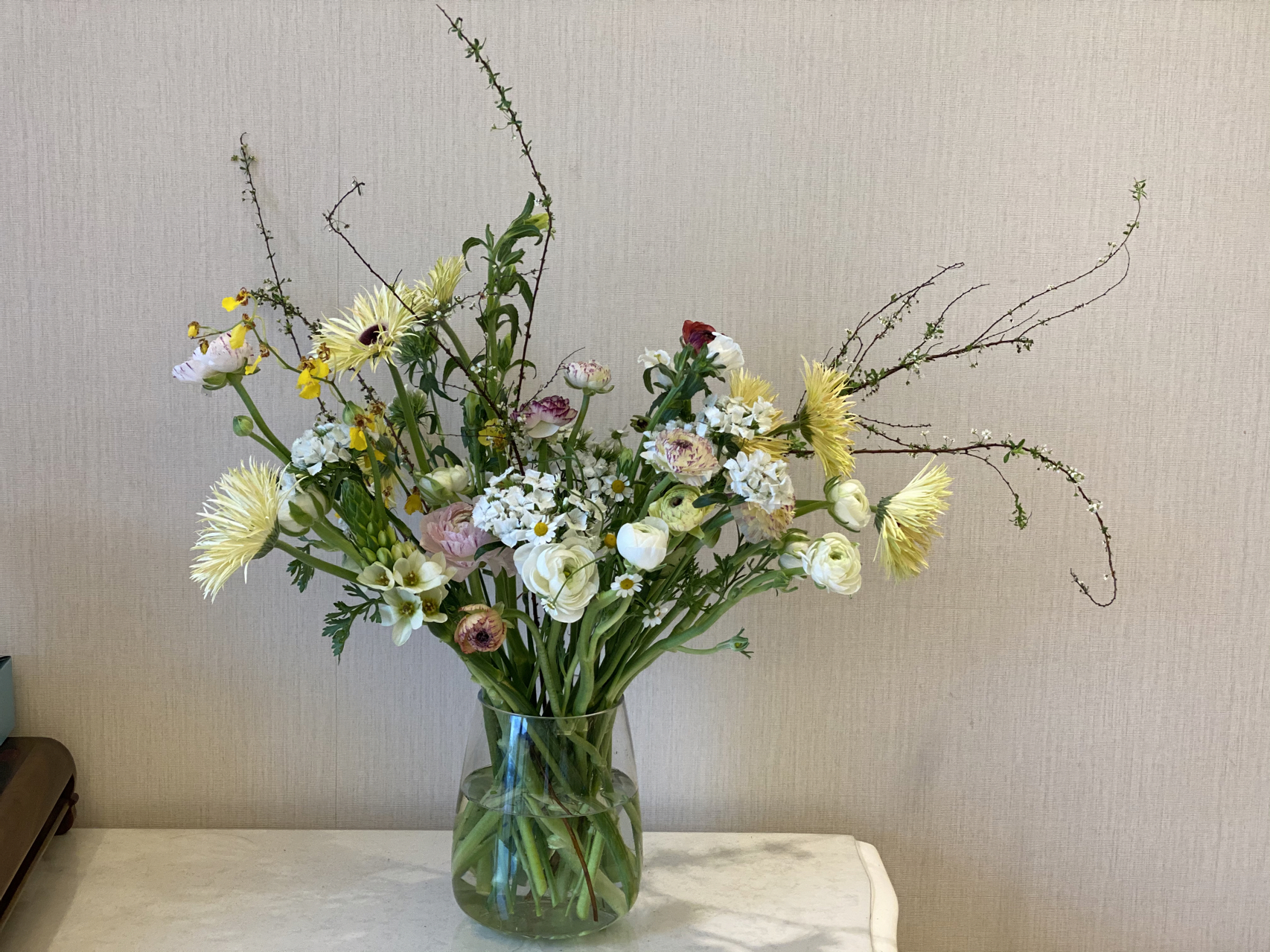 鲜花插花花卉仪式感(阳台插花)-喵神素材库