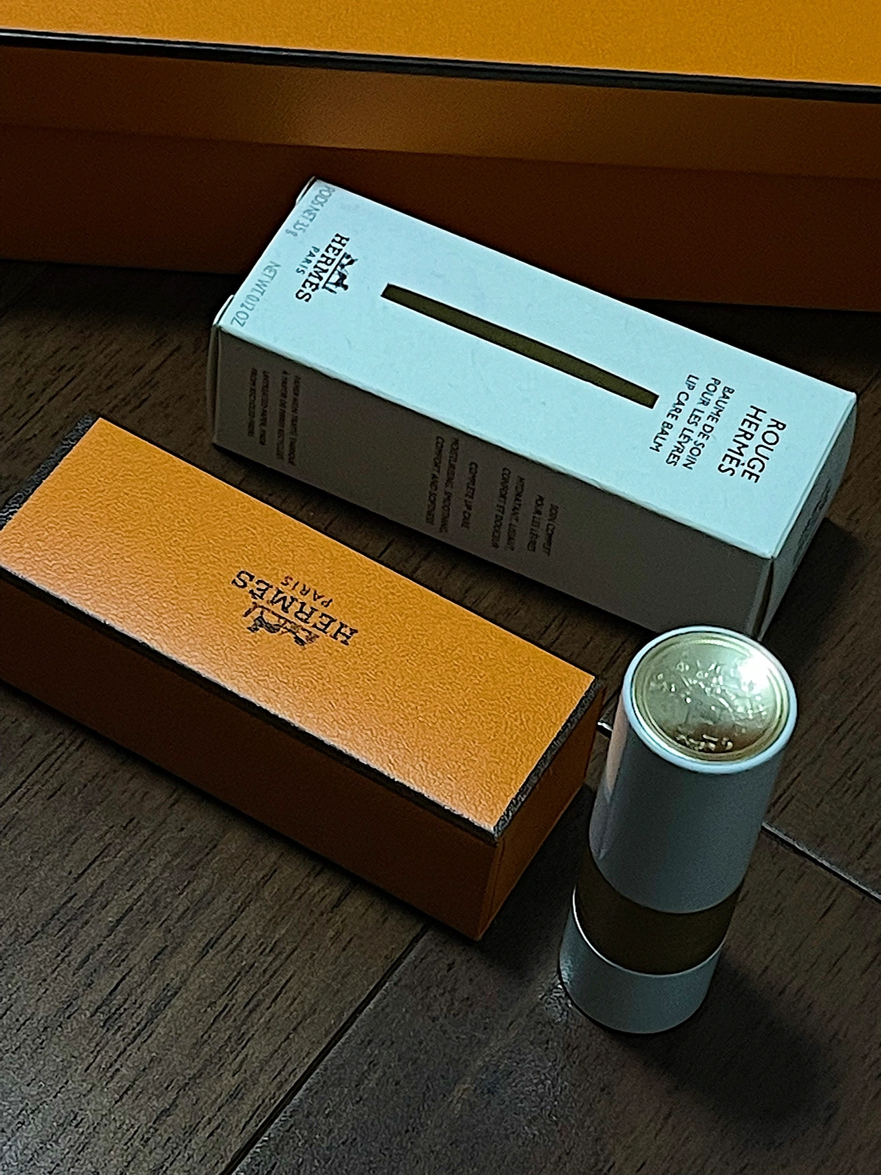 3奢饰品购物爱马仕水杯爱马仕项链鲜花衣服(买了一点满意的小东西 )-喵神素材库