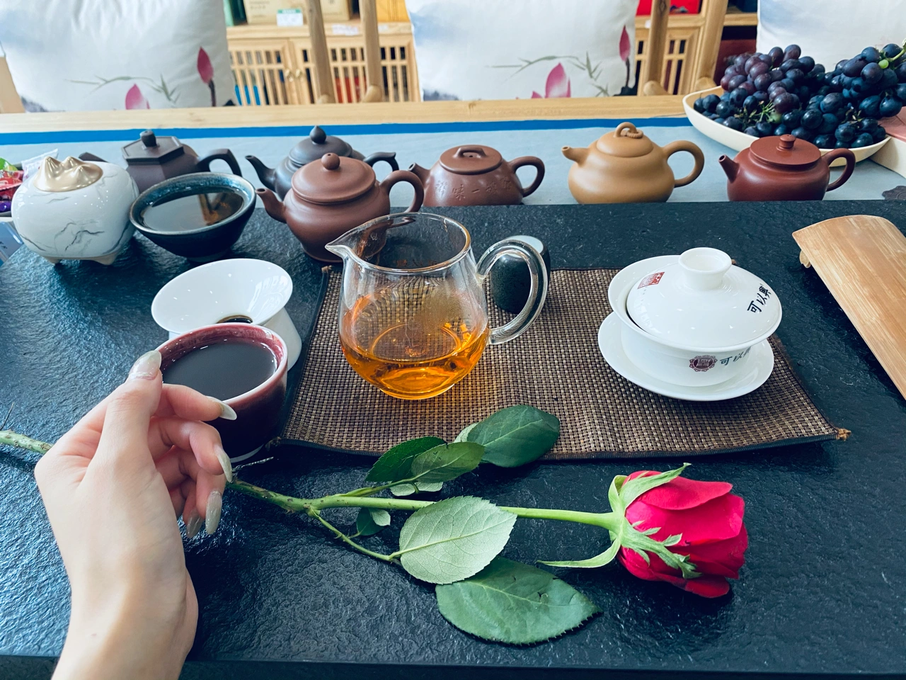 喝茶茶具茶生活茶器鲜花(满目山河注定爱而不得… )-喵神素材库