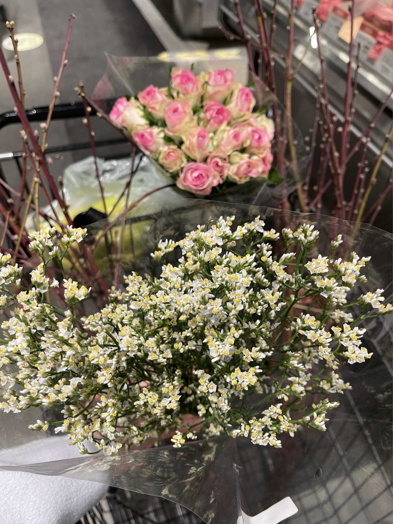 鲜花喝茶追剧(花是自己种的，越看越喜欢)-喵神素材库