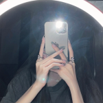 3配饰戒指美甲苹果手机(最近出门带这三个)-喵神素材库