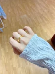 2周大福传承素圈戒指黄金戒指手饰(少即是多，以前是现在也是很适合极简穿搭的姐妹们！)-喵神素材库