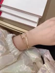 1画画手绘原创国画中国风(等奇异的晨光一旦升起，就会消融你头上的云涛；地狱和天堂就化为乌有，留给你的只是永恒的宇宙。)-喵神素材库