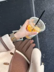 3手表逛街购物(经典prada同款十字纹高饱和灰色调搭配皇冠金扣进口真皮 柔软立体保证高级感的同时，舒适度也拉满\\t)-喵神素材库