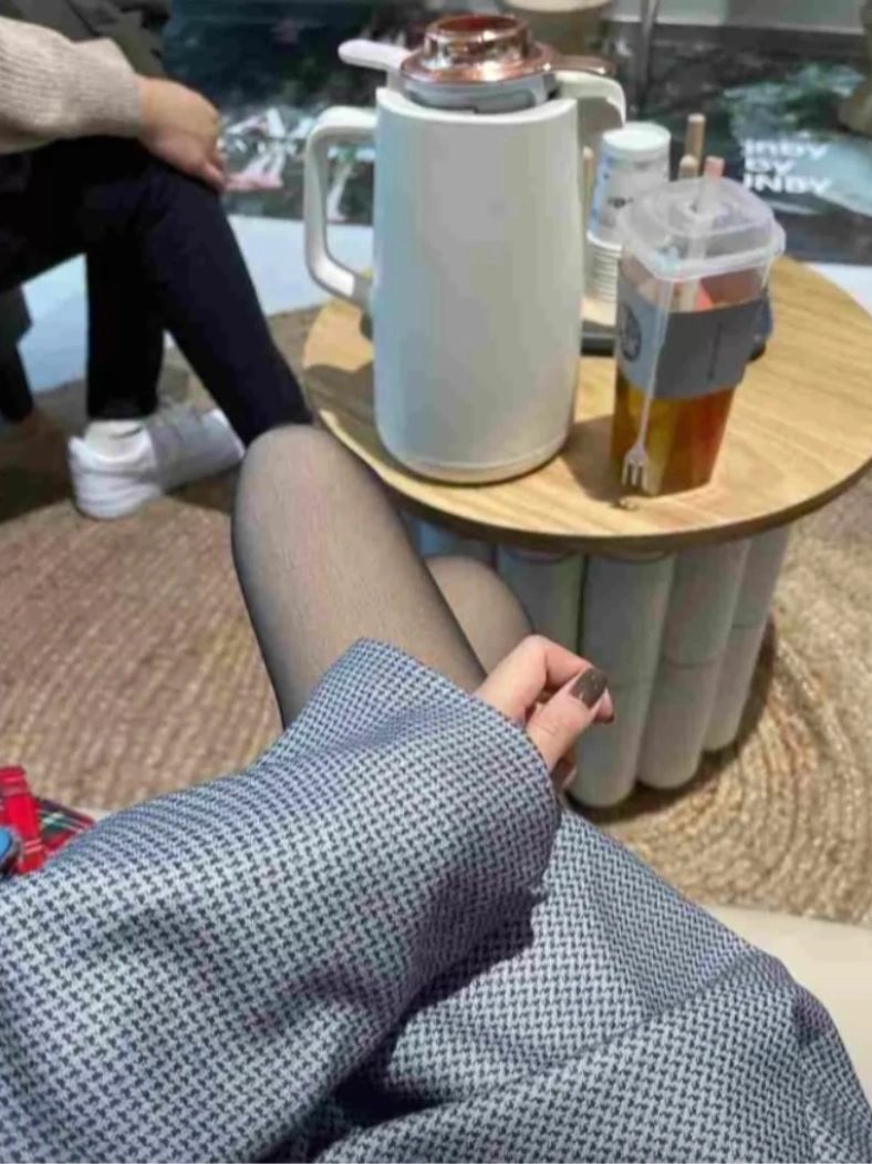 腿长腿丝袜手美甲(拯救不开心)-喵神素材库