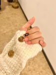美甲指甲手(刚刚做完 觉得太好看了 电梯里随手拍)-喵神素材库